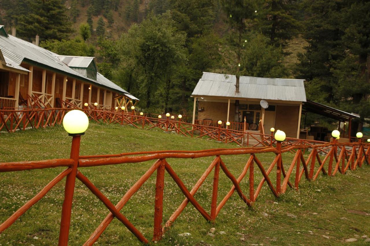 Wind Chime Baga Sarahan Rāmpur Екстериор снимка